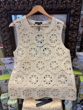 Crew Neck Crochet Tank